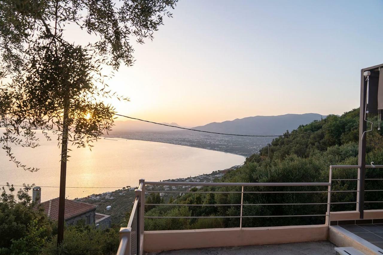 فيلا Messinian Sunset كالاماتا المظهر الخارجي الصورة