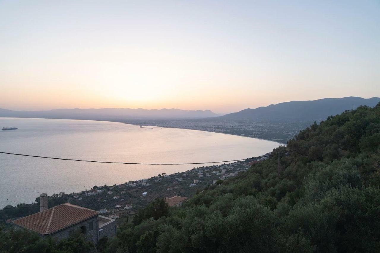 فيلا Messinian Sunset كالاماتا المظهر الخارجي الصورة