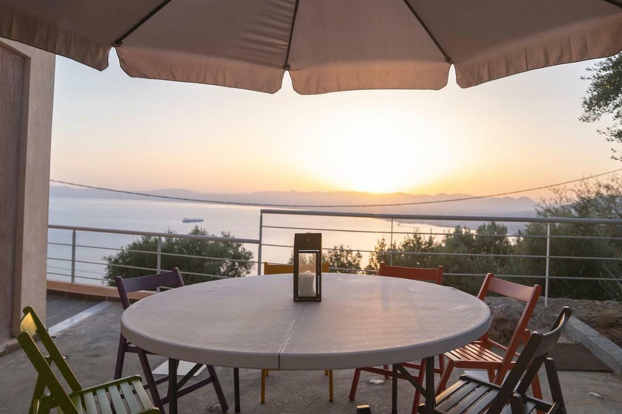 فيلا Messinian Sunset كالاماتا المظهر الخارجي الصورة